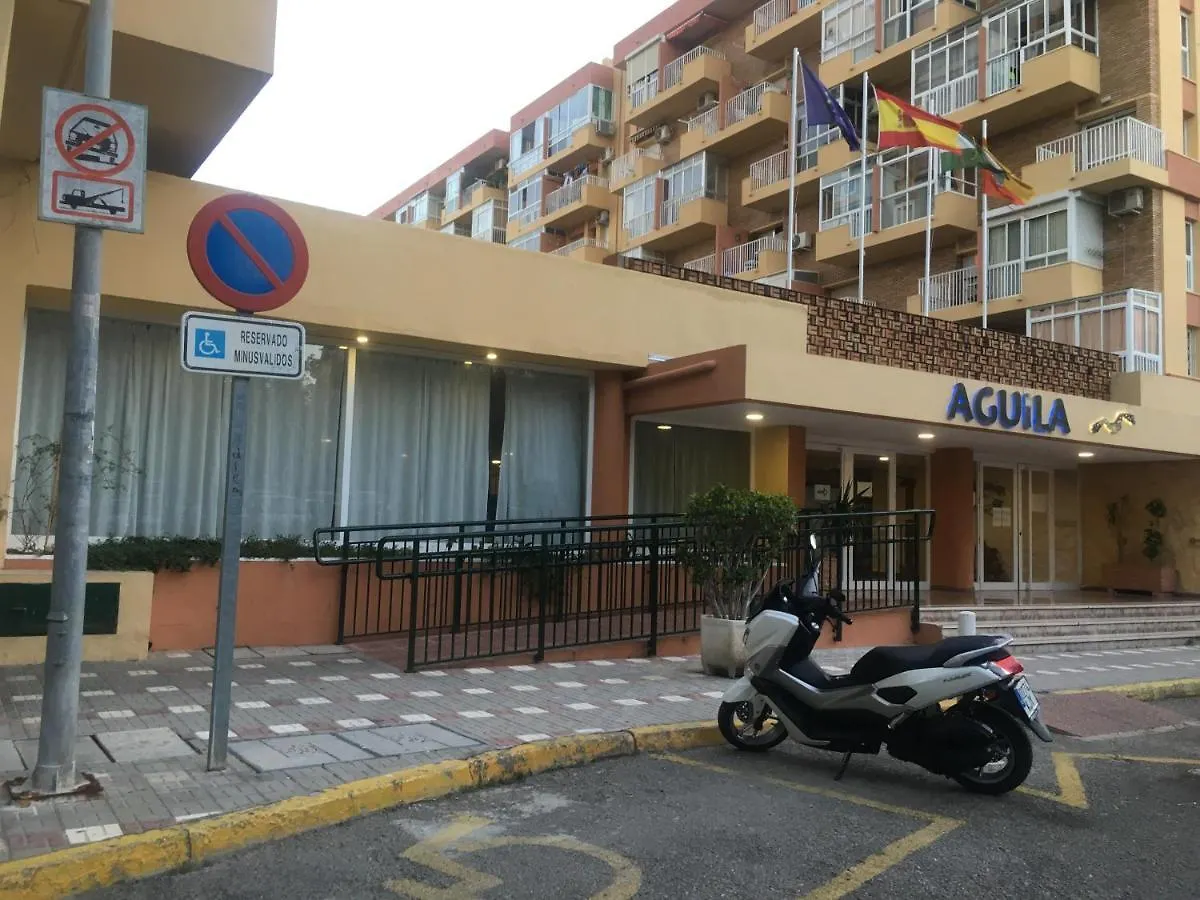 아파트 Aguila Apartamento Con Vistas 베날마데나코스타